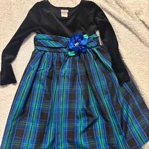 Never worn! Black and Blue Plaid Kids Dress
Perfect for the holidays!